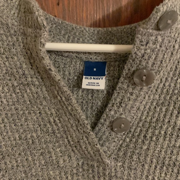 Old Navy Grey Sweater Sz Small - Picture 2 of 2